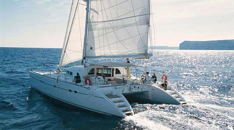 Lagoon 570