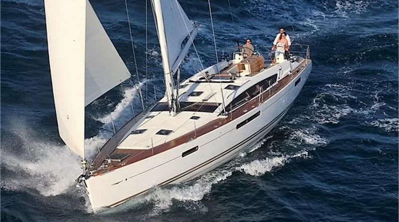 Jeanneau 53