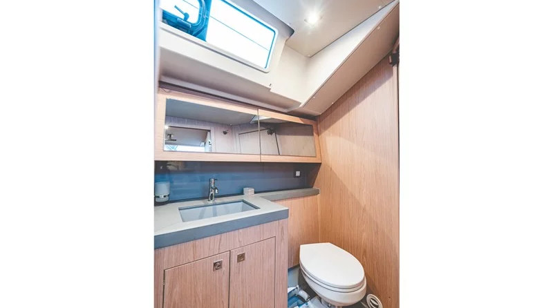 Beneteau Oceanis 55.1