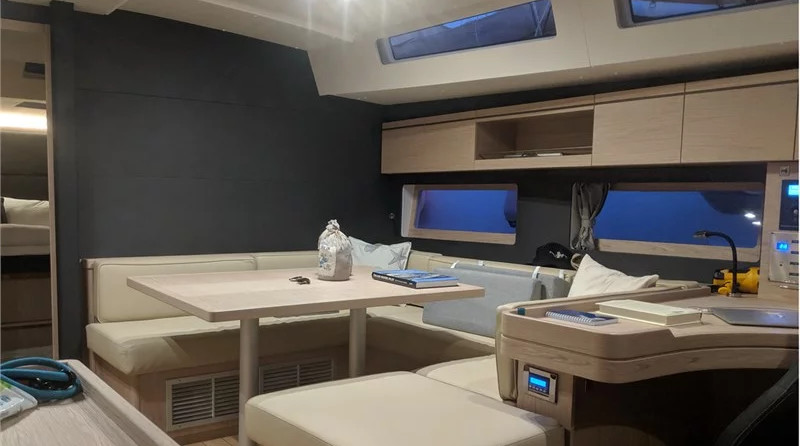 Beneteau Oceanis 55.1