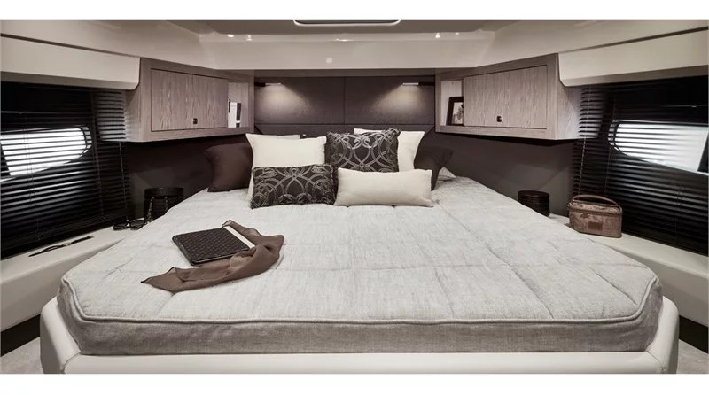 Sessa Fly 42