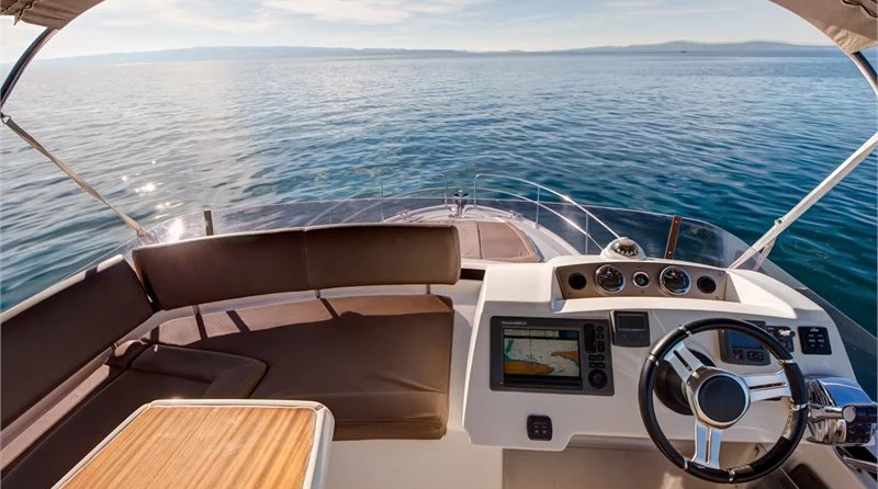 Jeanneau Prestige 440 Flybridge