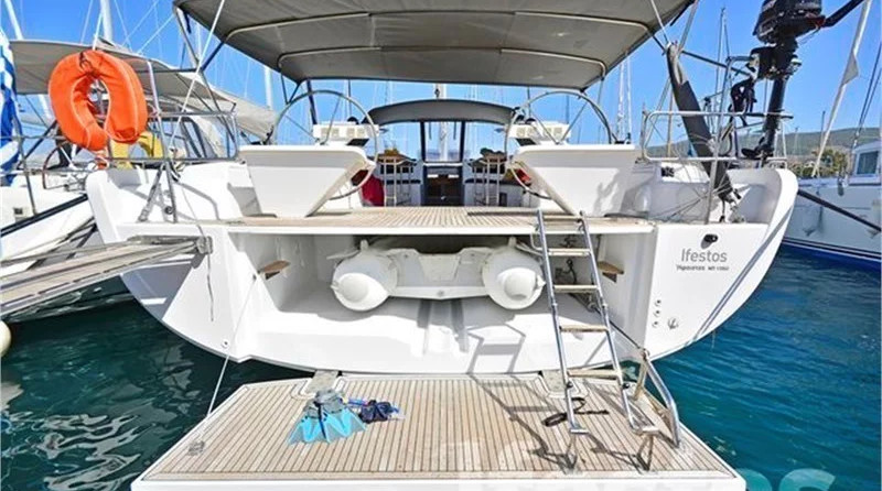 Hanse 575