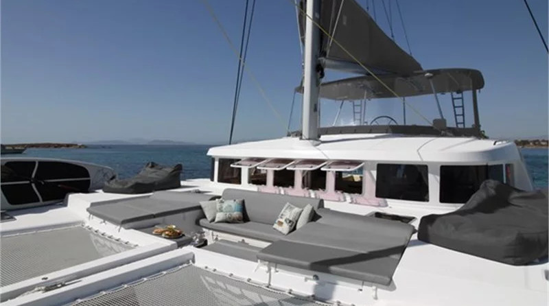 Lagoon 500