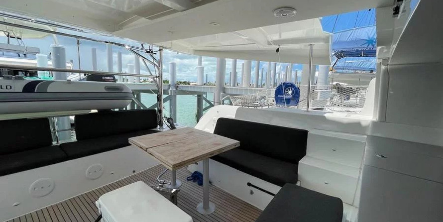 Lagoon 46 - 4 + 2 cab.
