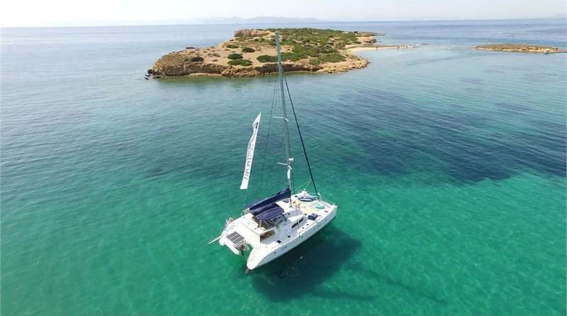Lagoon 500