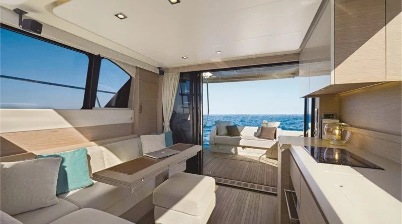 Monte Carlo Yachts 42