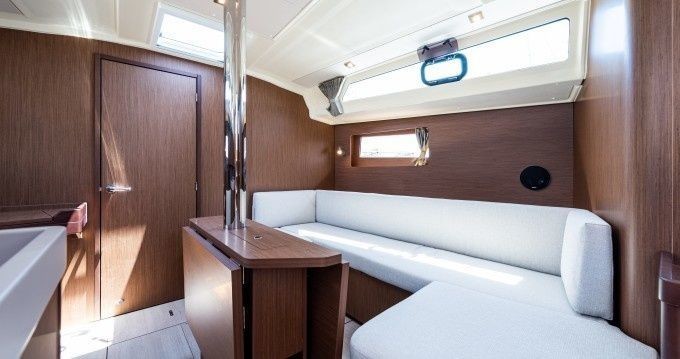 Beneteau Oceanis 41.1