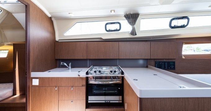 Beneteau Oceanis 41.1