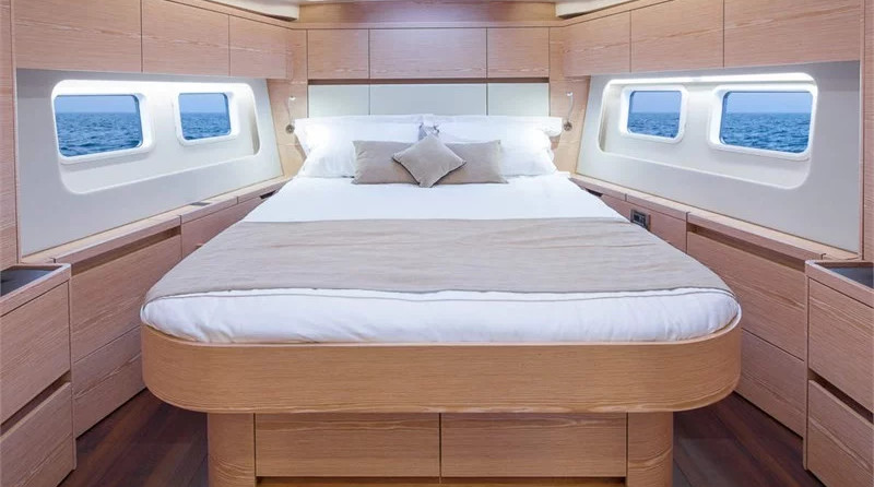 Hanse 588