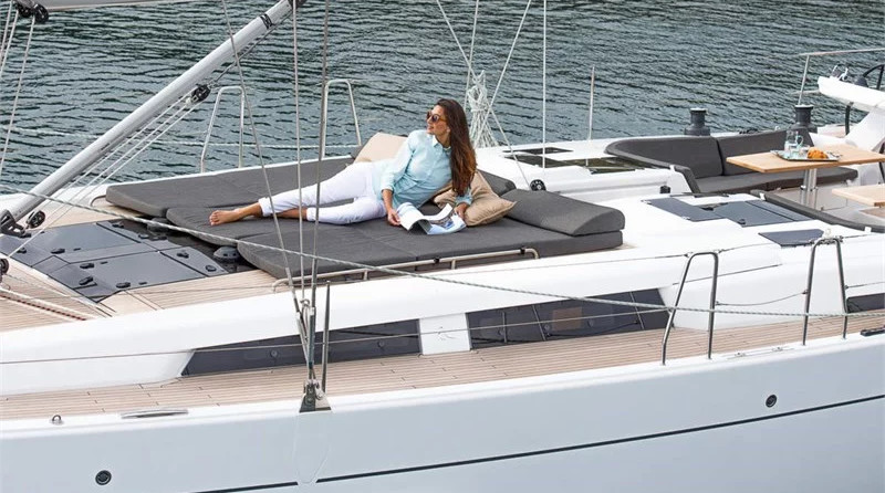 Hanse 588