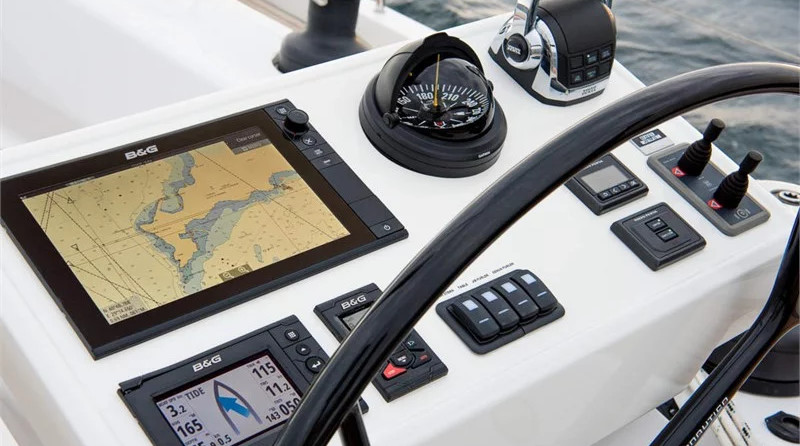 Hanse 588