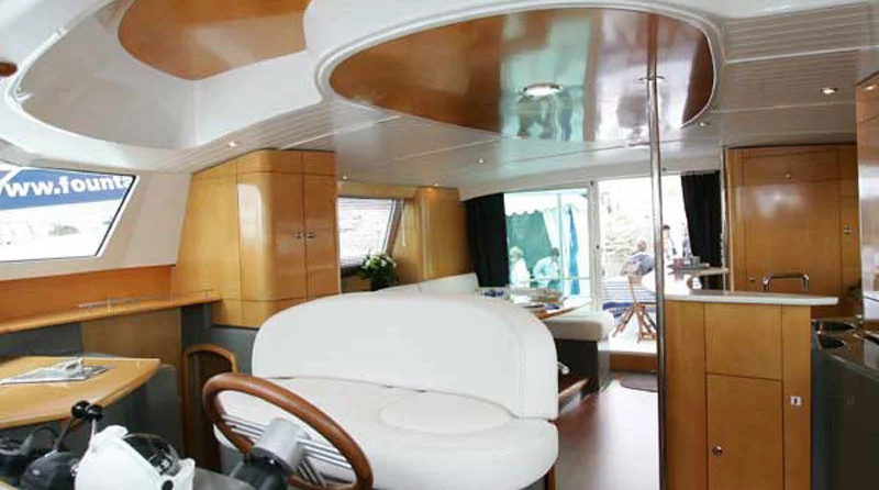 Fountaine Pajot Cumberland 44
