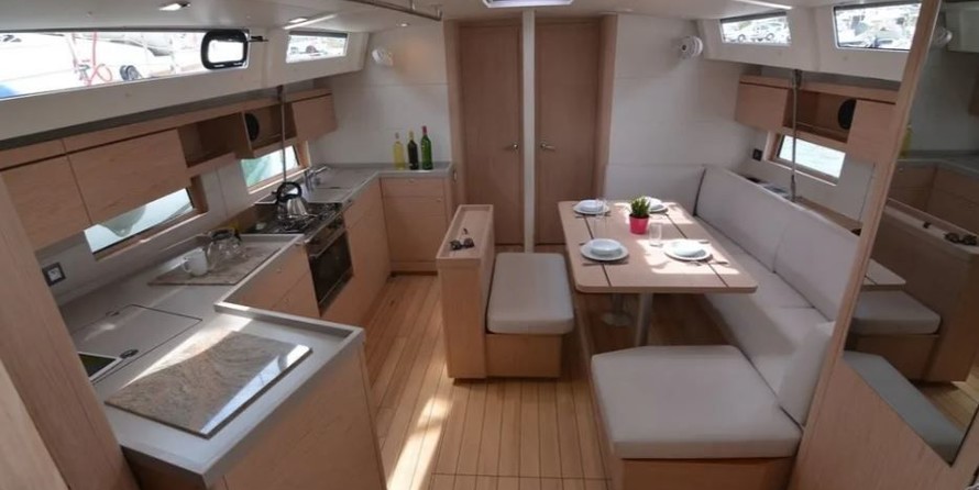 Beneteau Oceanis 46