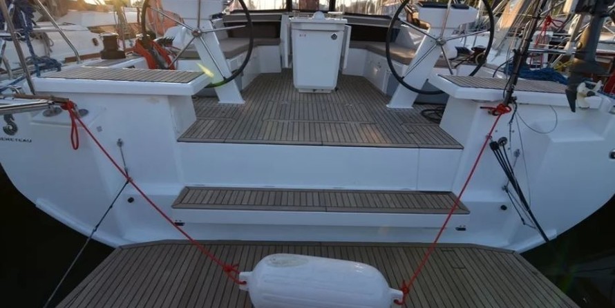 Beneteau Oceanis 46
