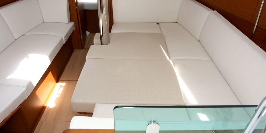 Jeanneau Sun Odyssey 389