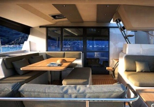 Fountaine Pajot Astréa 42