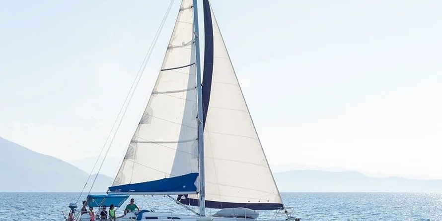 Beneteau Oceanis 393 Clipper