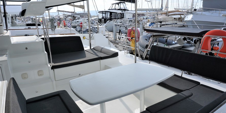 Lagoon 450 S
