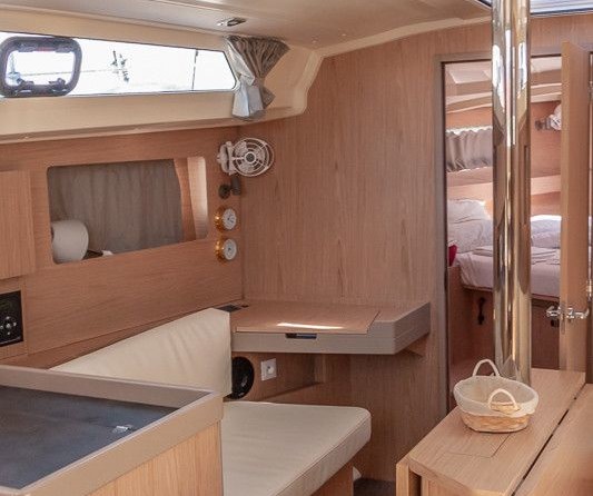 Beneteau Oceanis 41.1