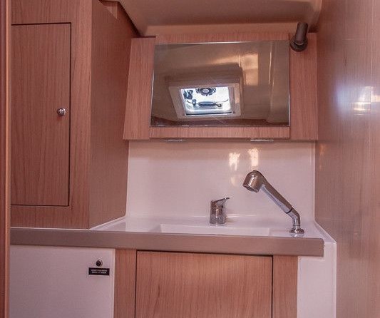 Beneteau Oceanis 41.1