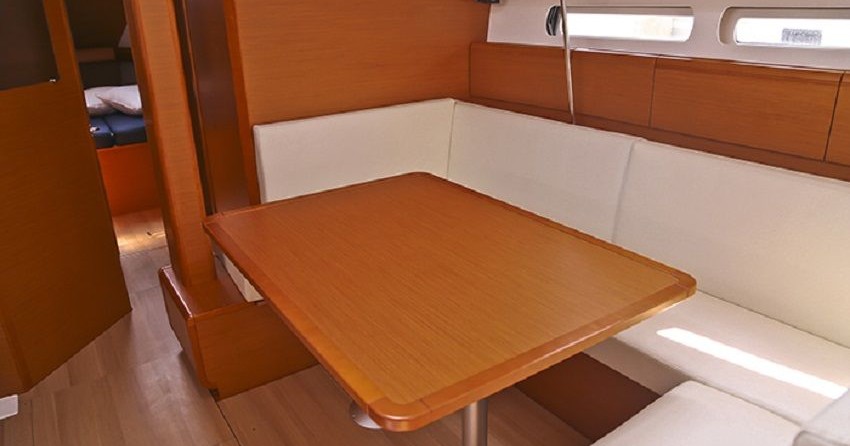 Jeanneau Sun Odyssey 439