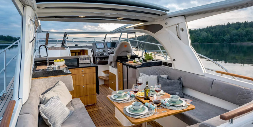 Marex 350 Cabriolet Cruiser