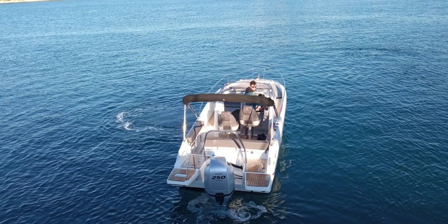 Jeanneau Cap Camarat 7.5