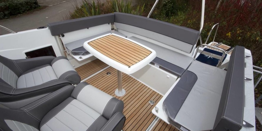 Jeanneau Cap Camarat 7.5