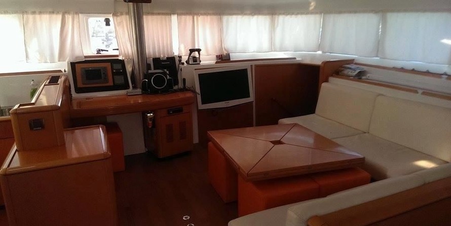 Lagoon 500