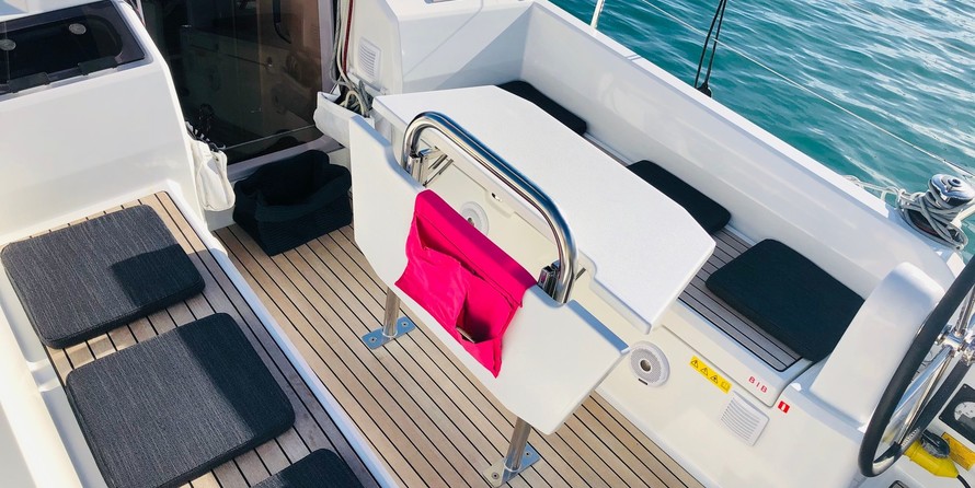 Beneteau Oceanis 30.1