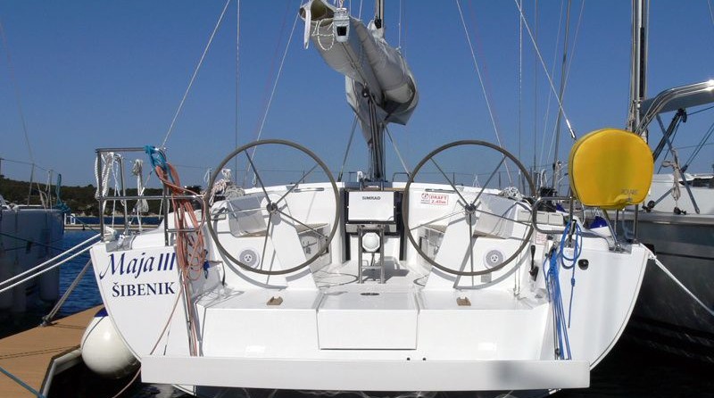 Hanse 445
