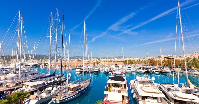 Fountaine Pajot Lucia 40