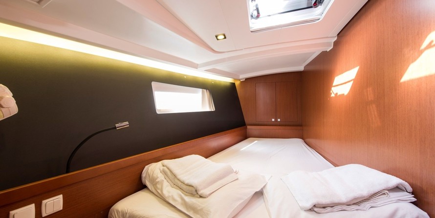 Beneteau Oceanis 45