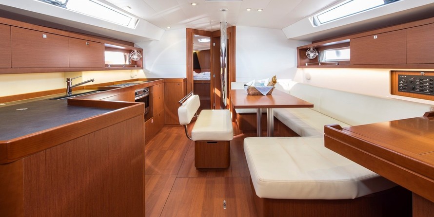 Beneteau Oceanis 45