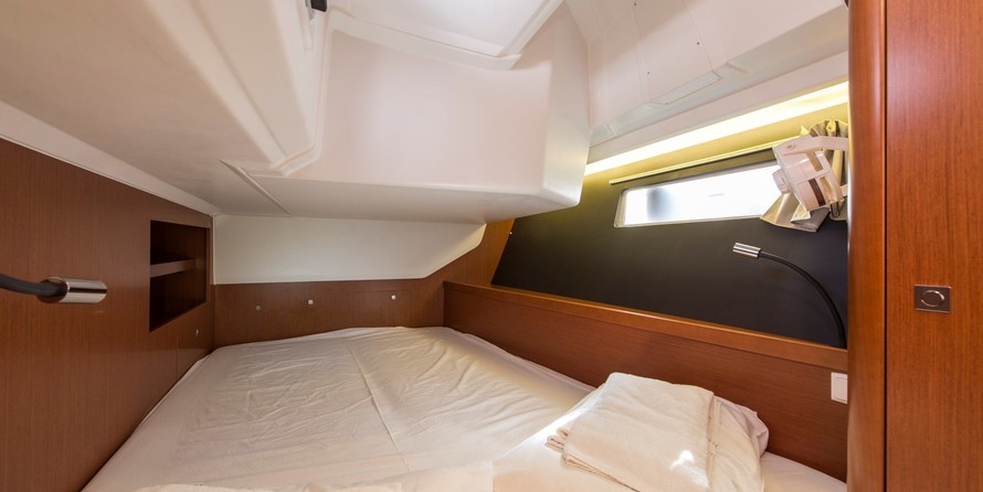 Beneteau Oceanis 45