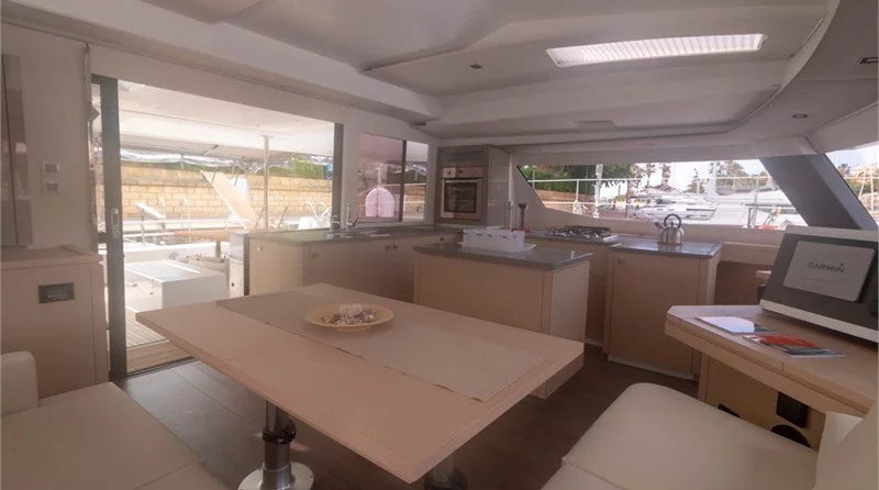 Fountaine Pajot Saba 50