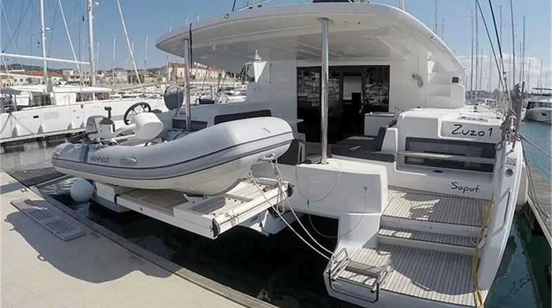Lagoon 50