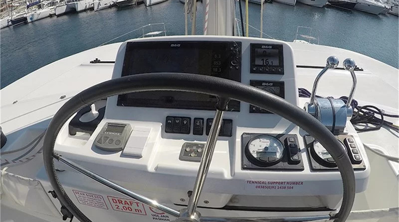 Lagoon 50