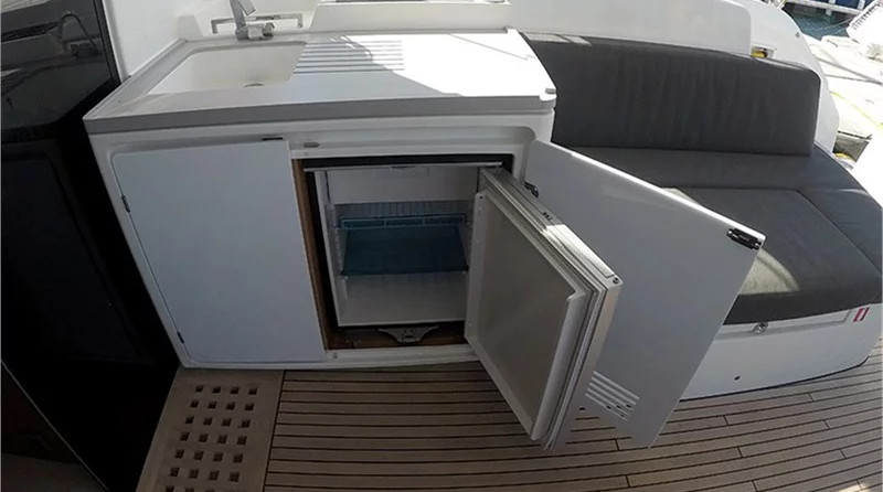 Lagoon 50