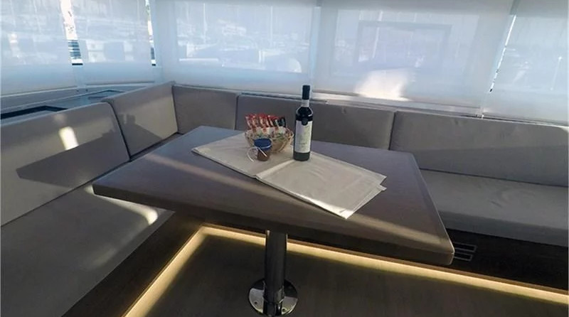 Lagoon 50