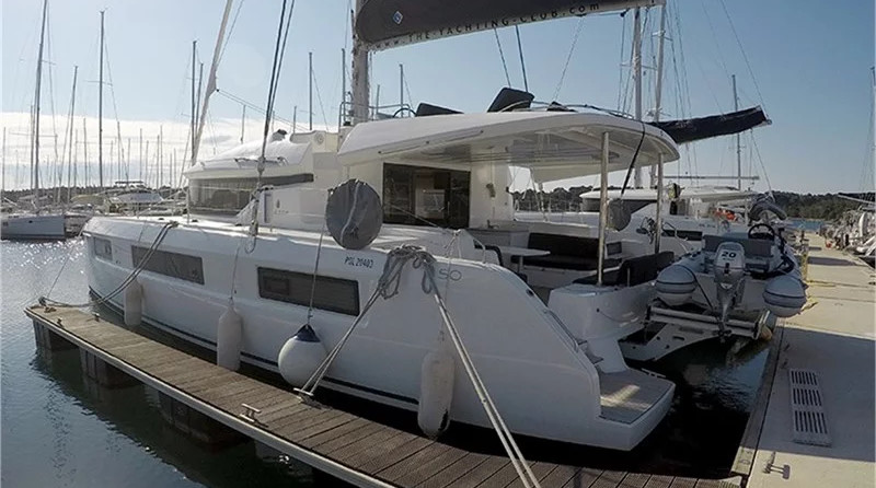 Lagoon 50