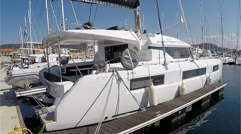 Lagoon 50