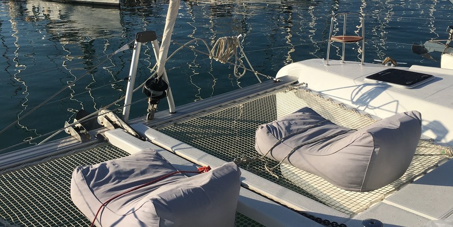 Lagoon 42