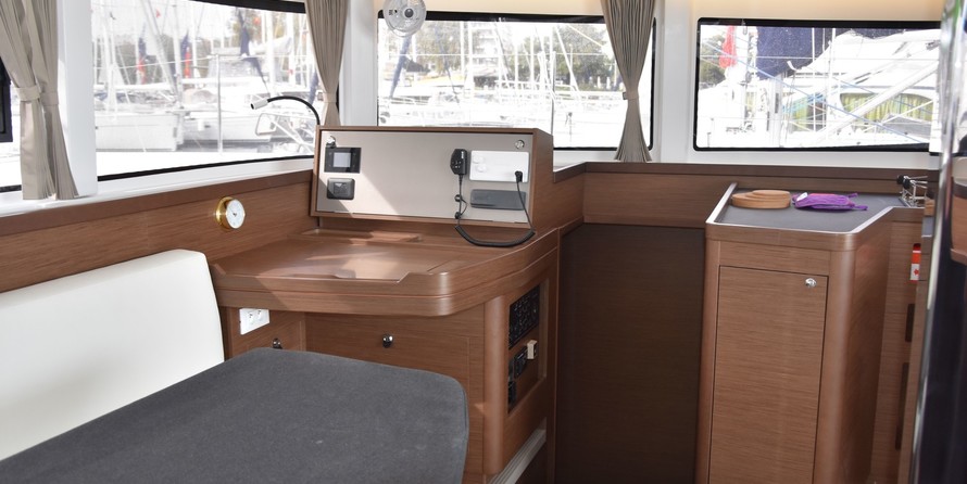 Lagoon 42