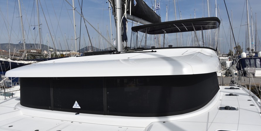 Lagoon 42