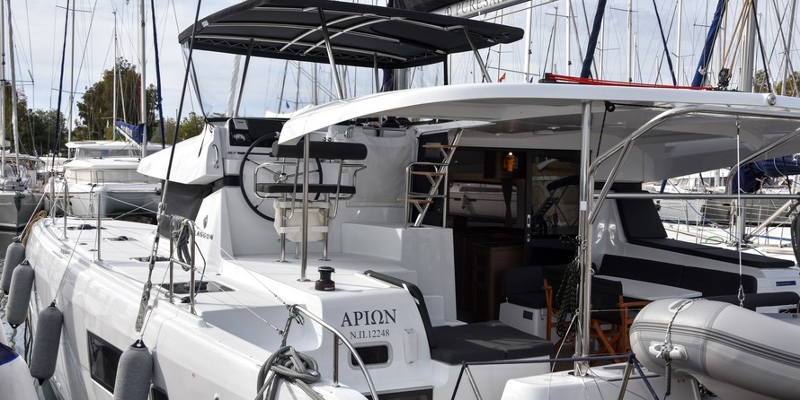 Lagoon 42
