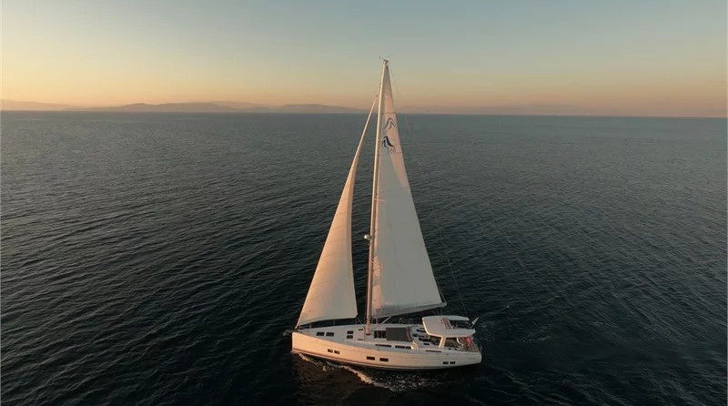 Hanse 588