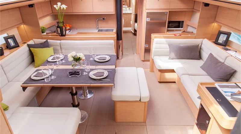 Dufour 560 Grand Large