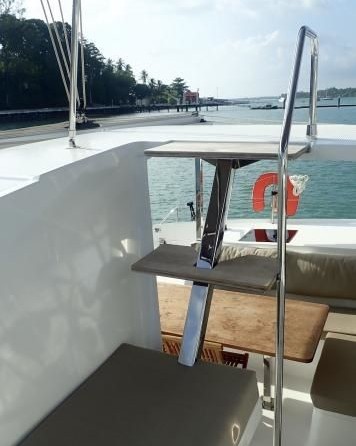 Fountaine Pajot Lucia 40